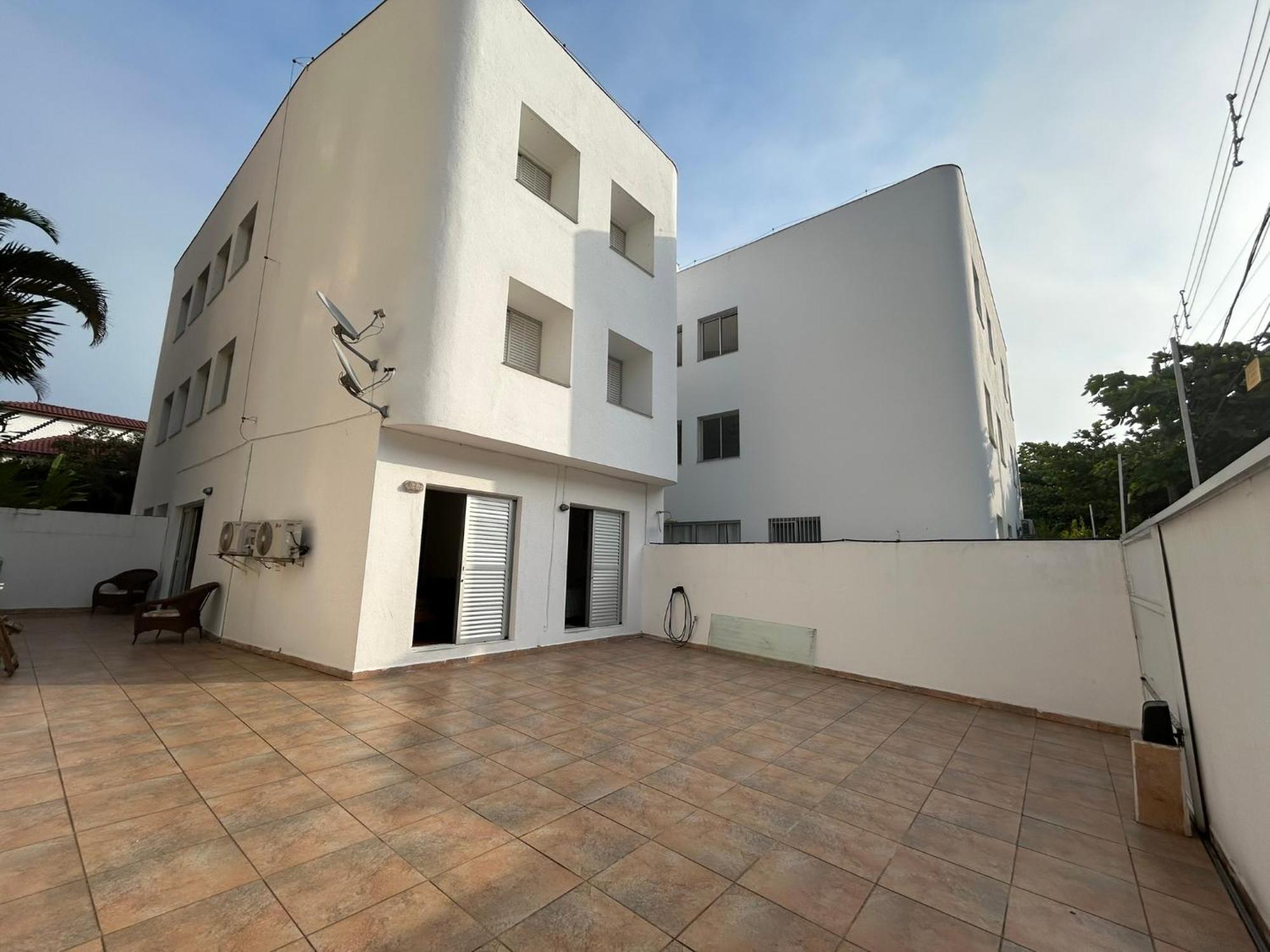Apto Terreo 50 Metros Da Praia Do Guarujá Exterior photo